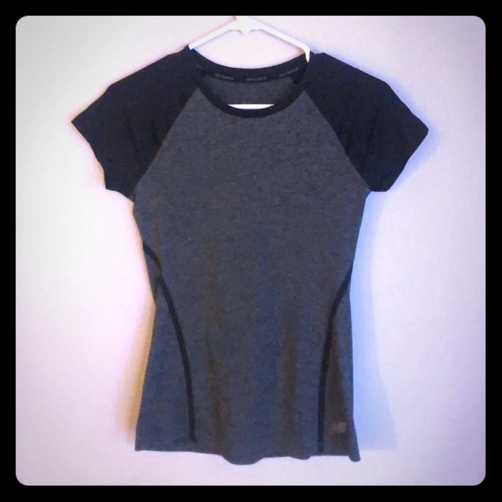 Sale⭐️New Balance Trinamic Short Sleeve